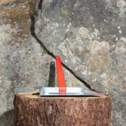 Pelle En Acier - Manche Rouge -Décoration D'intérieur MERCI JARDIN 04 23 1667