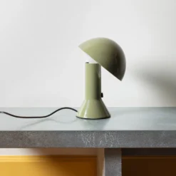 Lampe De Table Elmetto - Vert -Décoration D'intérieur Merci 02022023 BD 7485