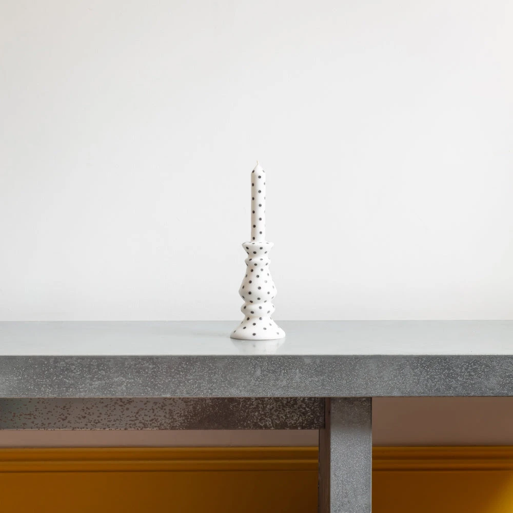 Bougie Blanche à Pois Noirs 1 Bougie Blanche à Pois Noirs