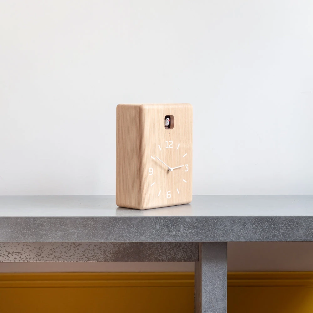 Horloge Cucu En Bois Clair 3 Horloge Cucu En Bois Clair – Image 3