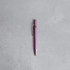 Stylo Bille 849 COLORMAT-X - Rose - Caran D'Ache