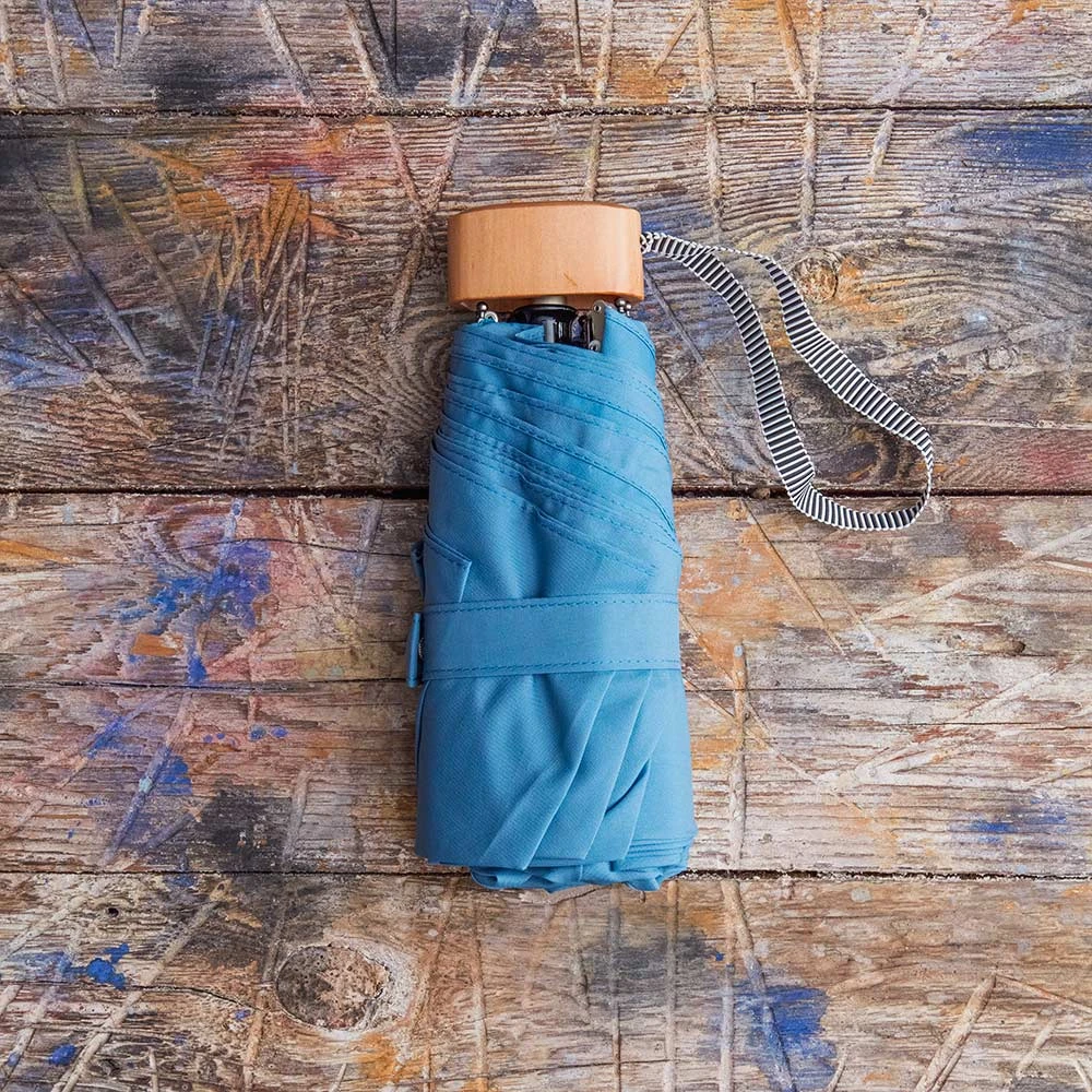 Petit Parapluie Bois - Bleu Gris 2 Petit Parapluie Bois - Bleu Gris – Image 2