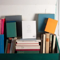 Livre - Paris De Zoé De Las Cases -Décoration D'intérieur SOUVENIRSDEPARIS MERCI 01111