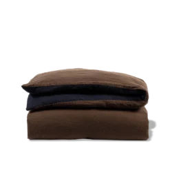 Housse De Couette En Lin Lavé - Bicolore Bleu Encre & Marron -Décoration D'intérieur bicolour packshot linges du lit 240320230914 BD