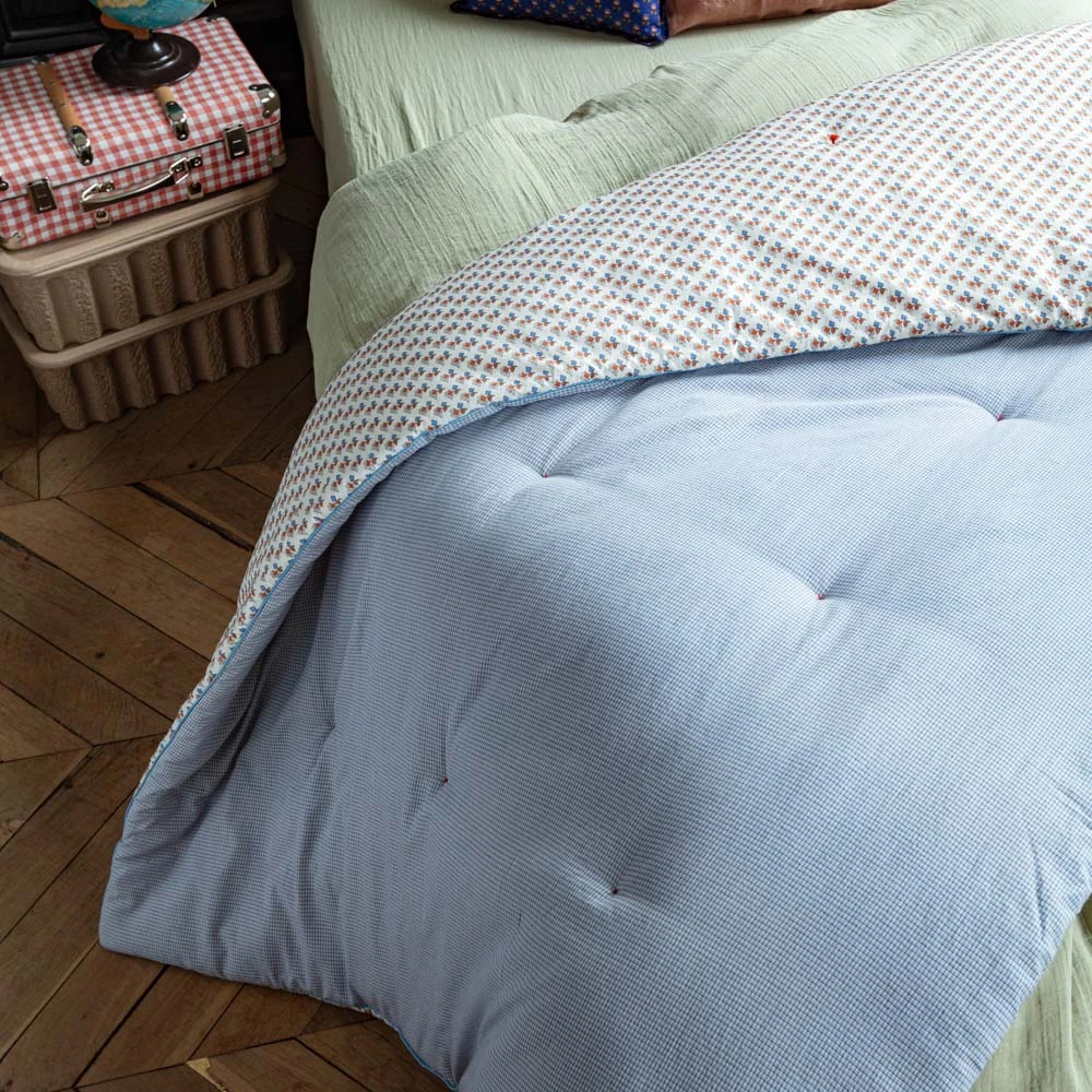 Caramel - Édredon Bout De Lit - Crème Posy 2 Caramel - Édredon Bout De Lit - Crème Posy – Image 2