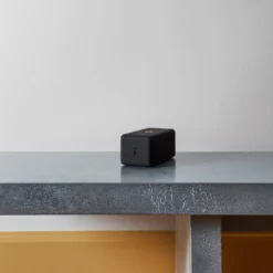 Enceinte Portable Emberton II BT Black & Brass - Marshall -Décoration D'intérieur kk301