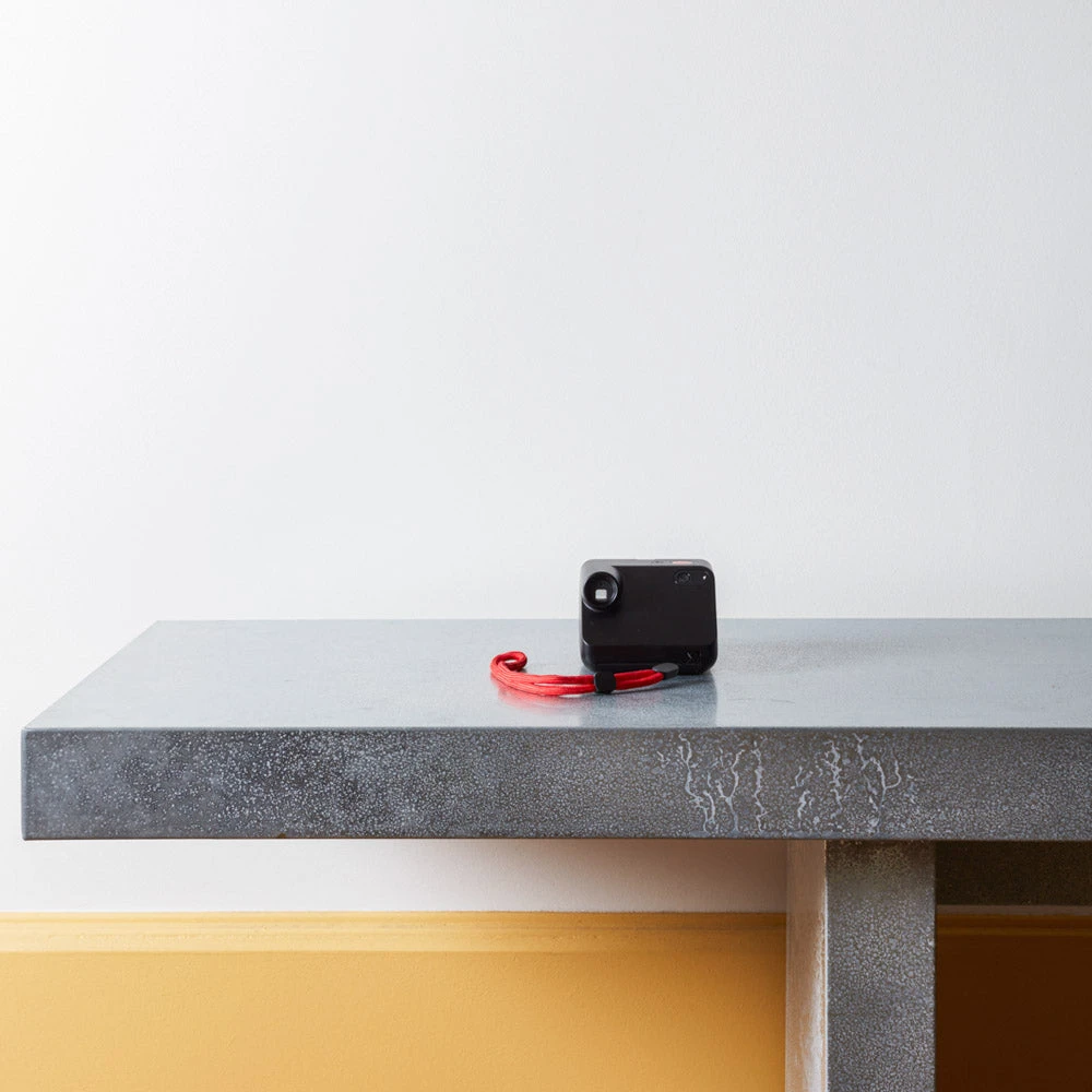 Polaroid Go Black 7 Polaroid Go Black – Image 7