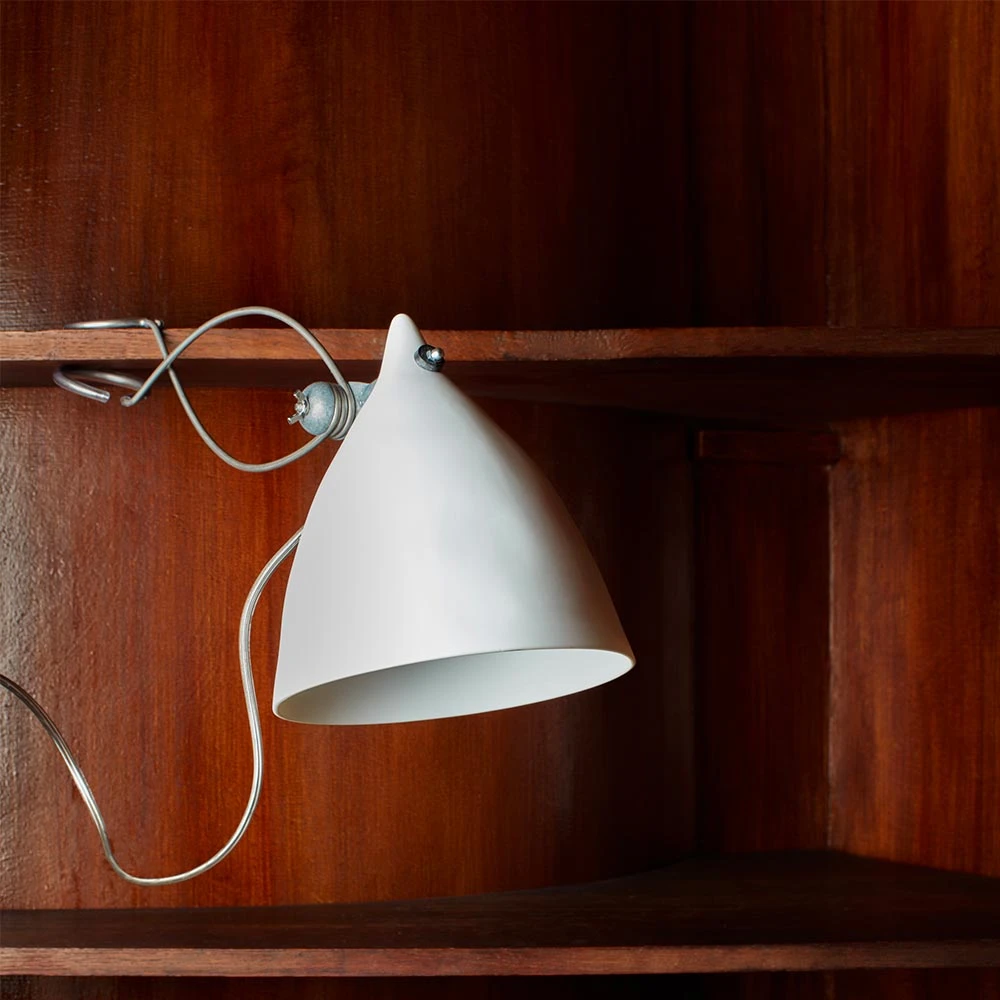 Lampe Pince Cornette En Porcelaine - Mate 1 Lampe Pince Cornette En Porcelaine - Mate