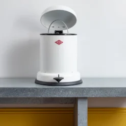 Poubelle De Salle De Bain Baseboy 8L - Blanc Mat -Décoration D'intérieur packshot plusplus 22062023 MERCI0102