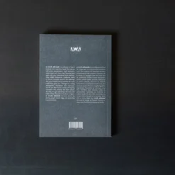 Livre - A Week Abroad Lanzarote -Décoration D'intérieur packshot tournelle 15122022 merci3647