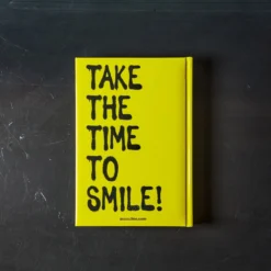 Livre - Smiley, 50 Years Of Good News - Assouline -Décoration D'intérieur smile 2